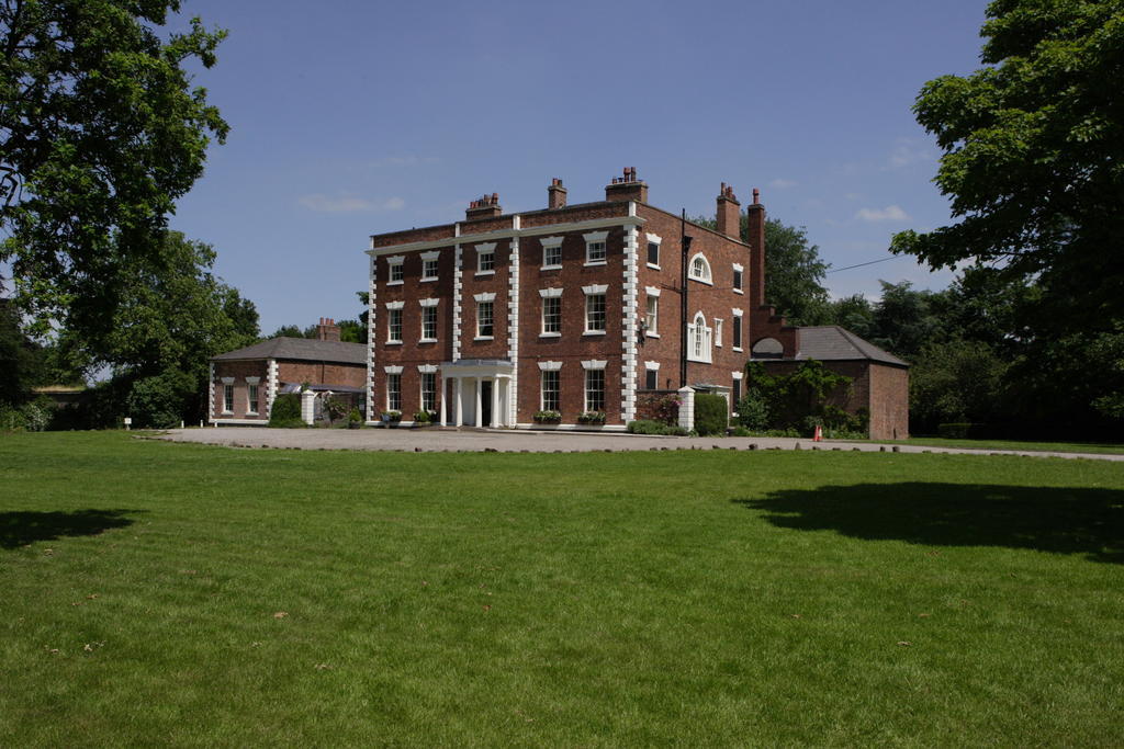 Trafford Hall Chester Exterior photo
